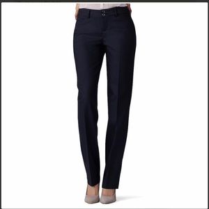 Women’s Lee Secretly Shapes Straight Leg Pants, Size 14 Long